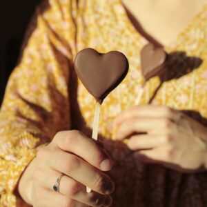 Sucette Coeur - caramel au beurre salé